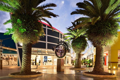 Harbour Town Outlet Shopping Centre - Accommodation Mooloolaba 0