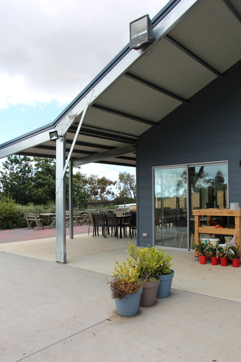 Tuckerberry Hill - Accommodation Mooloolaba 10