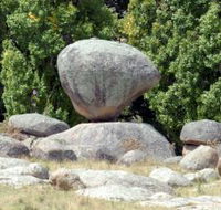 Balancing Rock - Accommodation Mooloolaba