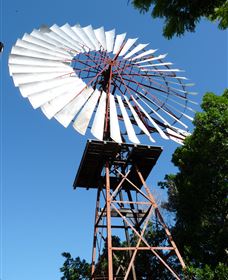 Barcaldine Windmill - Accommodation Mooloolaba 1