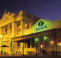 The World Theatre - Accommodation Mooloolaba