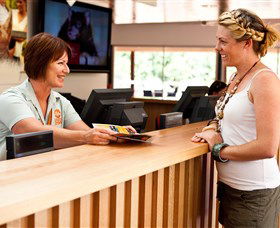 Savannah Visitor Plaza, Taronga Western Plains Zoo Dubbo - Accommodation Mooloolaba 6