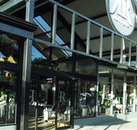 Rambling Rose - Accommodation Mooloolaba