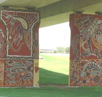 Cowra Bridge Pylons - Accommodation Mooloolaba
