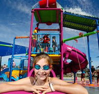 WAVES - Accommodation Mooloolaba