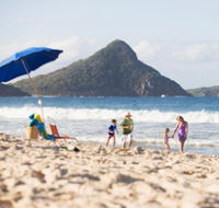Fingal Bay Beach - Accommodation Mooloolaba