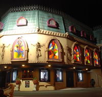 Draculas Cabaret Restaurant - Accommodation Mooloolaba