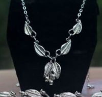 Australian Wildflower Jewellery Gallery - Accommodation Mooloolaba