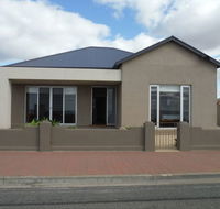 Stansbury Beach House - Accommodation Mooloolaba