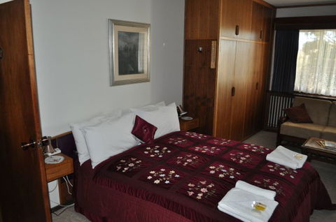 Sages Haus Bed And Breakfast - Accommodation Mooloolaba 5