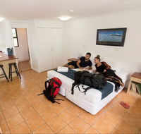 Base Airlie Beach Resort - Accommodation Mooloolaba