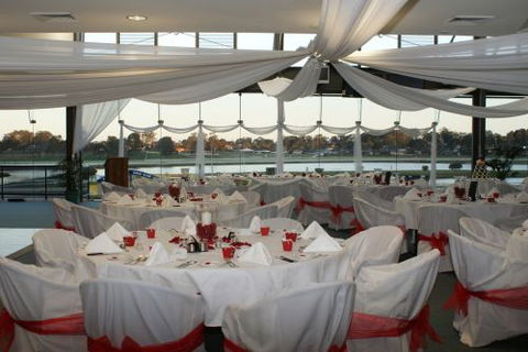 Taree-Wingham Race Club - Accommodation Mooloolaba 4