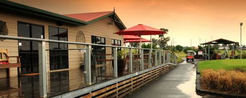 Thorny’s Putt-Putt - Accommodation Mooloolaba 0