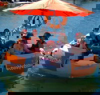 Self-Drive BBQ Boat Hire Mandurah - Group of 3 - 6 people - Accommodation Mooloolaba