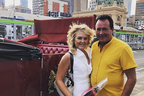 Melbourne Horse Drawn Carriage Deluxe Romantic Tourâ„¢ - Accommodation Mooloolaba 1