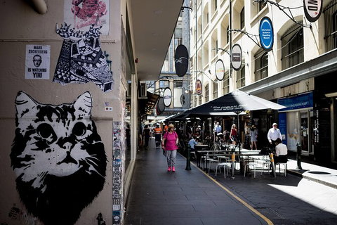 Melbourne Bites And Sights With Eureka Skydeck Entrance And Tram Ride - Accommodation Mooloolaba 3