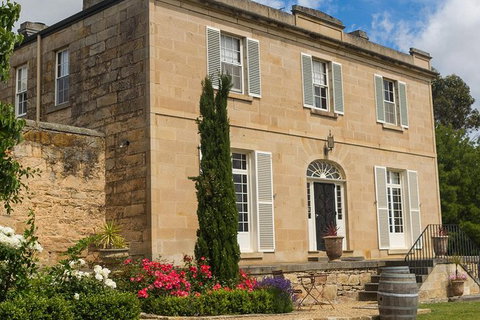 A Sommelier Guided Tour: Thursday Afternoon Wine Gin Cheese & Cocktails - Accommodation Mooloolaba 4