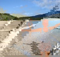 1-Night Whitsundays Tour by Catamaran with Paradise Cove Resort from Airlie Beach - Accommodation Mooloolaba
