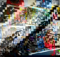 Brush Off Art - Accommodation Mooloolaba