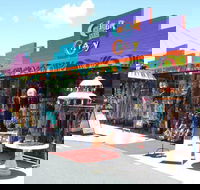 Colour Me Crazy - Accommodation Mooloolaba