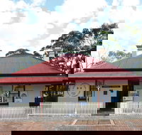 Dredge's Cottage - Accommodation Mooloolaba