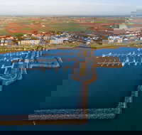 Wyndham Harbour - Accommodation Mooloolaba