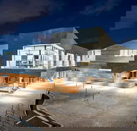 Bowery Theatre - Accommodation Mooloolaba