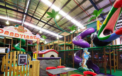 Little Dynamo's Indoor Play Centre And Cafe - Accommodation Mooloolaba 0