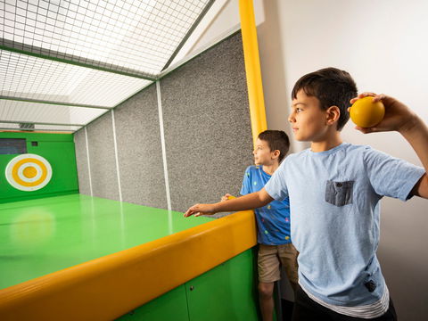 Sciencentre - Accommodation Mooloolaba 2