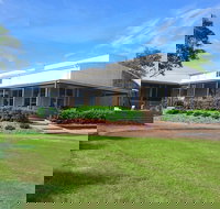 Beresfield Golf Mini Golf and FootGolf Course - Accommodation Mooloolaba