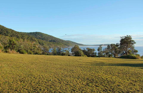 Pretty Beach To Durras Mountain Walking Track - Accommodation Mooloolaba 0