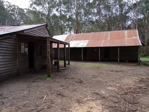 Razorback Hut - Accommodation Mooloolaba 0