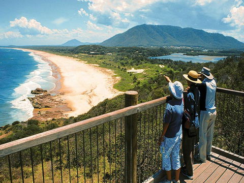 Charles Hamey Lookout - Accommodation Mooloolaba 0