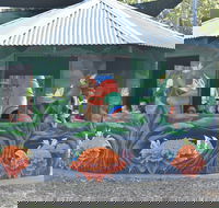 Howlong's Enchanted Hut - Accommodation Mooloolaba