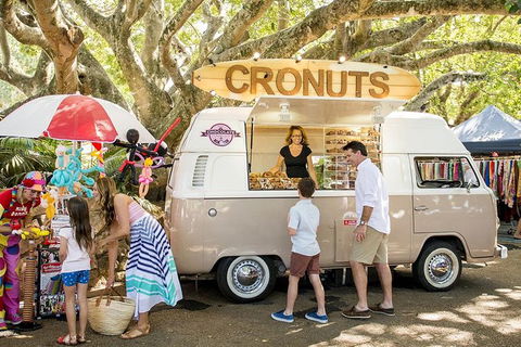 Sunshine Coast Eumundi Markets Return Minibus Transfer - Accommodation Mooloolaba 4