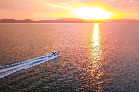 Sunset Cruise Private Charter Hamilton Island - Accommodation Mooloolaba 0