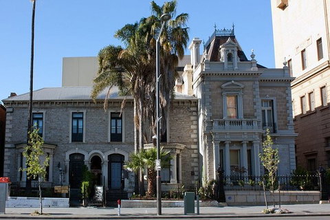 Adelaide Airport Transfers : Airport ADL To Adelaide City In Luxury Car - Accommodation Mooloolaba 4