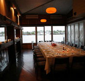 Bretts Wharf - Accommodation Mooloolaba