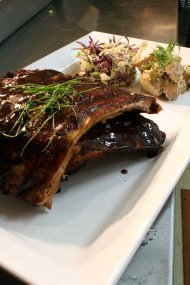 Beachouse Grillbar - Accommodation Mooloolaba 2