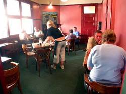 Mercantile Hotel - Accommodation Mooloolaba 3