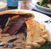 Augello's - Accommodation Mooloolaba