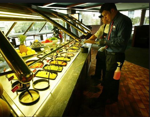 Sizzler - Accommodation Mooloolaba 2