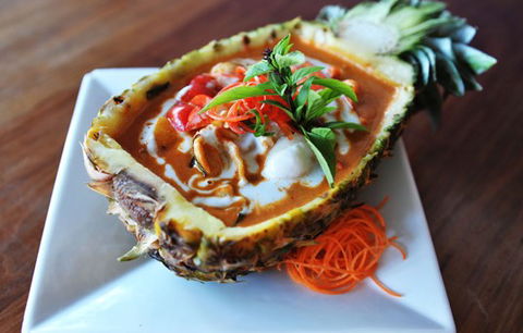 Mons Ban Sabai Thai Restaurant - Accommodation Mooloolaba 1