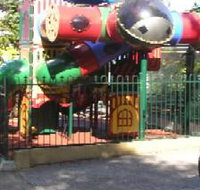 The Pine Inn - Accommodation Mooloolaba