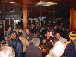 Paddy Maguire's Pub - Accommodation Mooloolaba 3