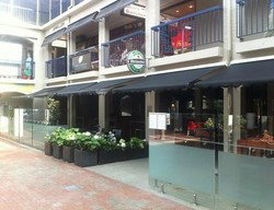 The Broadway Tavern - Accommodation Mooloolaba 1