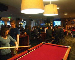 The Broadway Tavern - Accommodation Mooloolaba 3