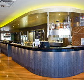 Crown Hotel - Accommodation Mooloolaba