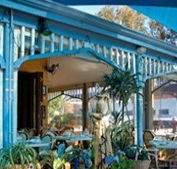Georges Meze - Accommodation Mooloolaba