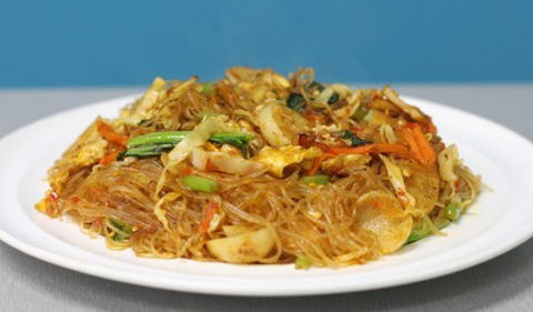 Betawi Indonesian Restaurant - Accommodation Mooloolaba 4